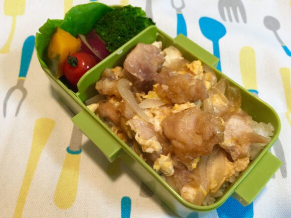 ふわっとお弁当箱 からあげリメイク 親子丼弁当